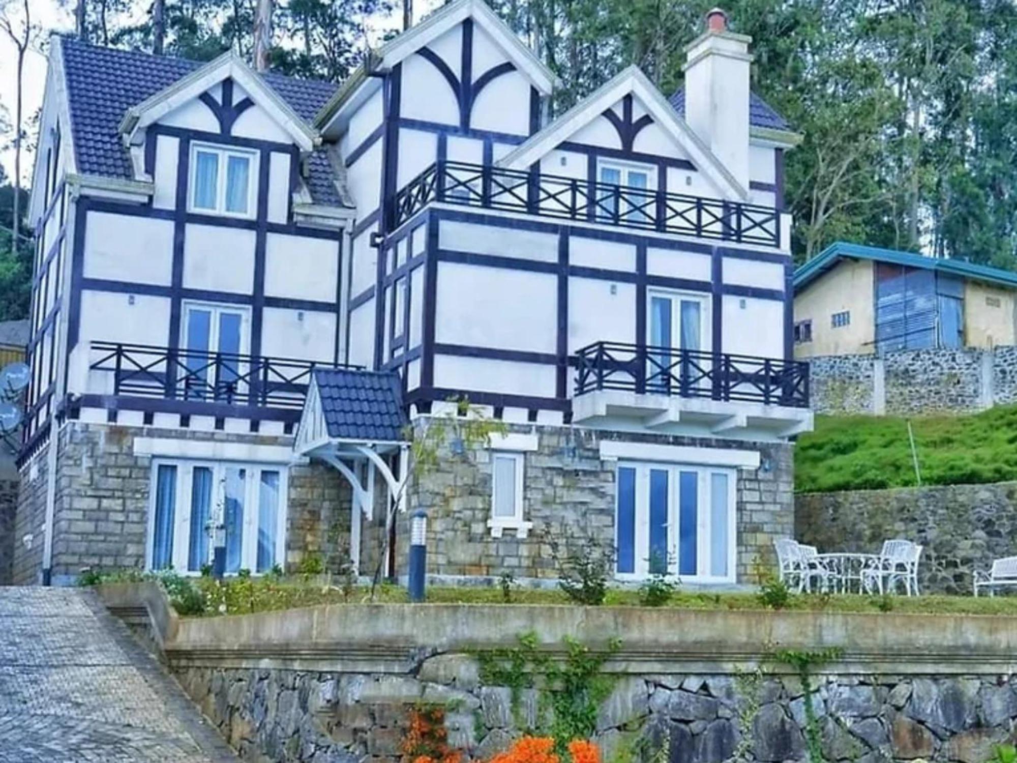 Готель Little England By Joes Нувара-Елія Екстер'єр фото